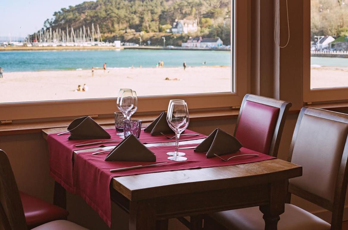 Hotel & Restaurant De La Plage Crozon Kültér fotó