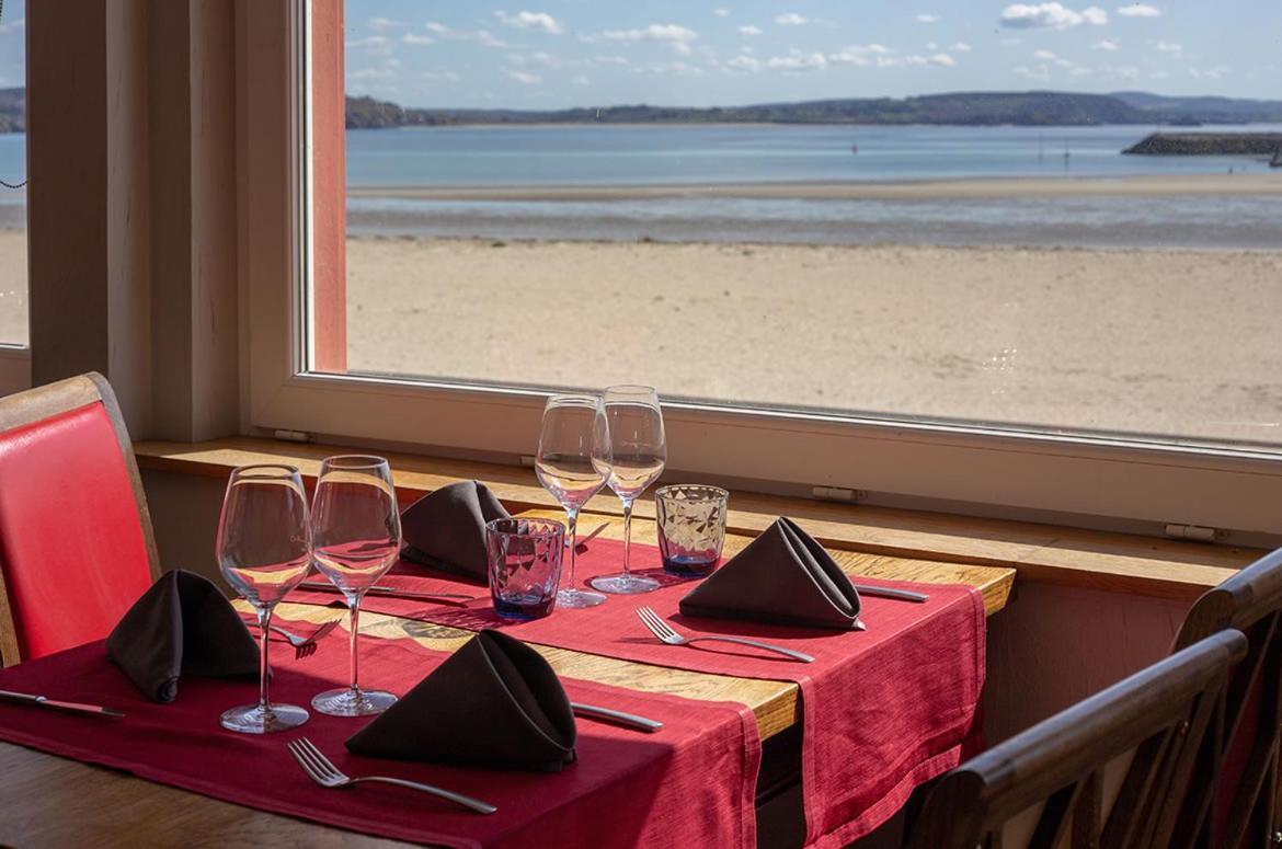 Hotel & Restaurant De La Plage Crozon Kültér fotó
