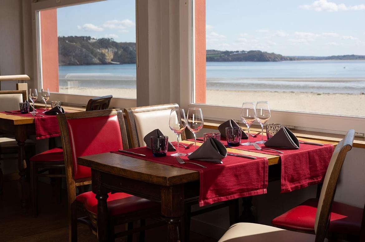 Hotel & Restaurant De La Plage Crozon Kültér fotó